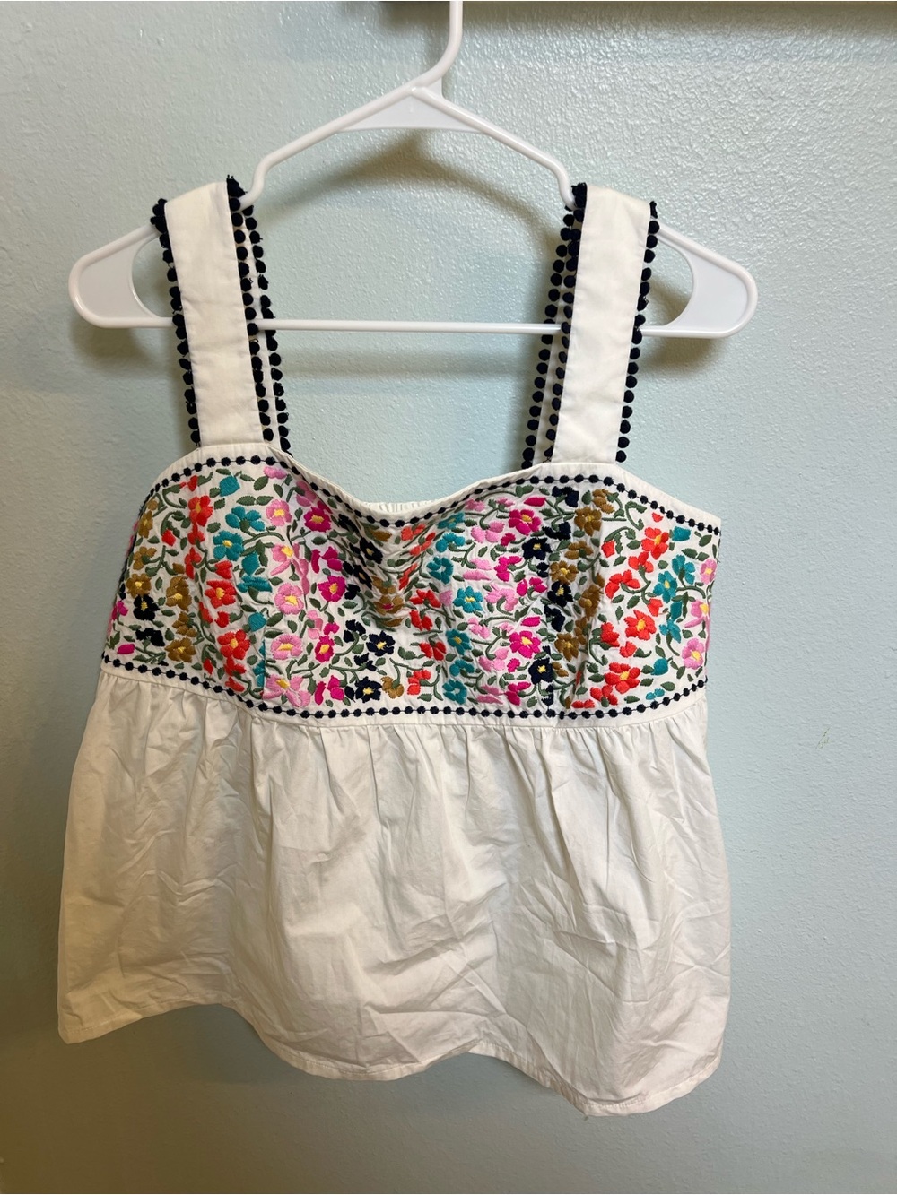 Boden White Tank Top with Multicolor Floral Embroidery, Size 12 EUC